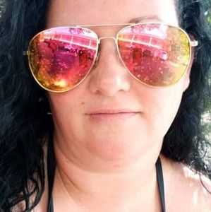 Meet your Posher, Lindsey